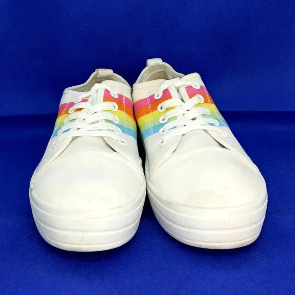 Sole Mates Women's Pre-owned Rainbow Striped Canvas Sneakers - sz. 7/8